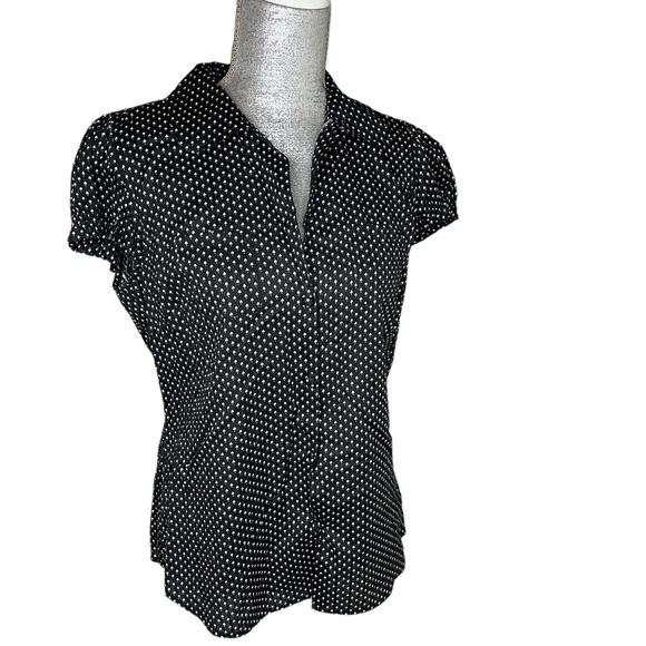 Banana Republic SS top with hearts Black/White Size Medium - Picture 1 of 4